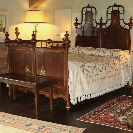 Castello Di Bed & Breakfast *