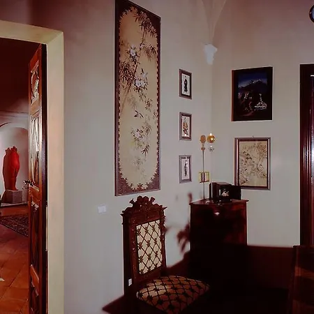 Bed & Breakfast Castello Di Strambinello