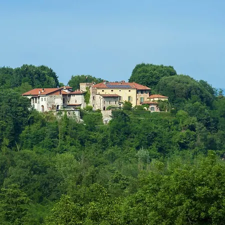 Castello Di Oda ve Kahvaltı